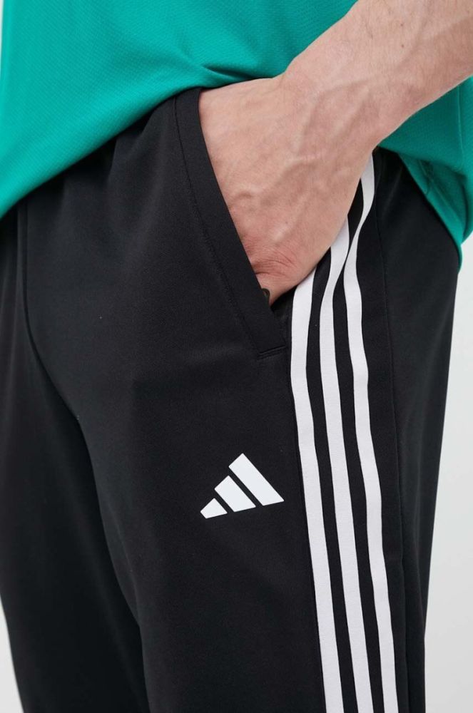 Штани для тренувань adidas Performance Train Essentials колір чорний з аплікацією фото 4