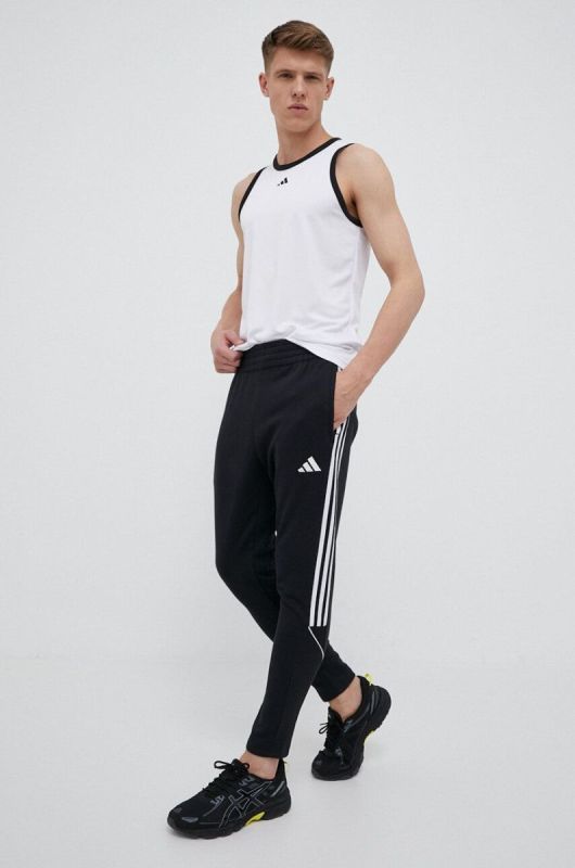 Спортивні штани adidas Performance Tiro 23 League колір чорний з аплікацією фото 2