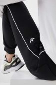 Спортивні штани adidas Originals Adicolor Seasonal Archive Sweat Pants колір чорний однотонні HR5337-black