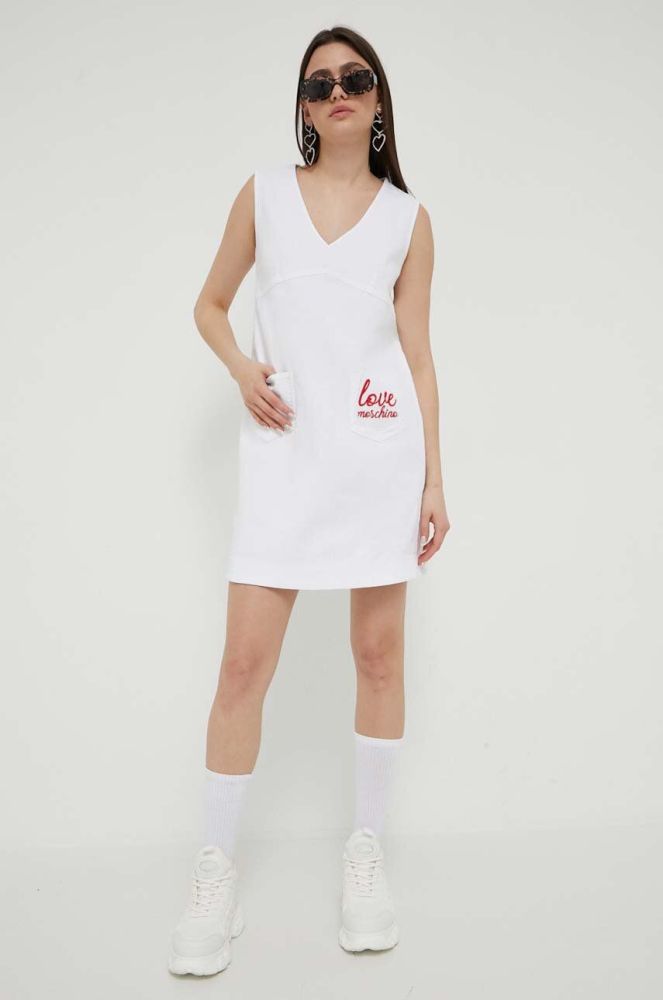 Джинсова сукня Love Moschino колір білий mini пряма
