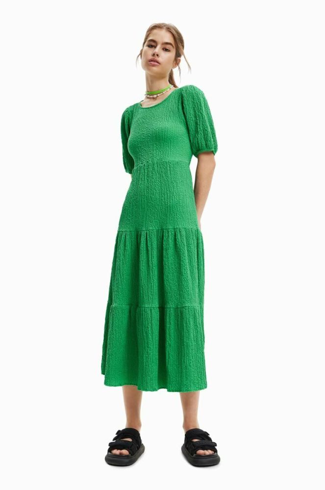 Сукня Desigual колір зелений midi розкльошена (3053378)