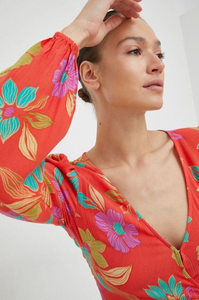 Сукня Billabong колір червоний mini пряма фото 4
