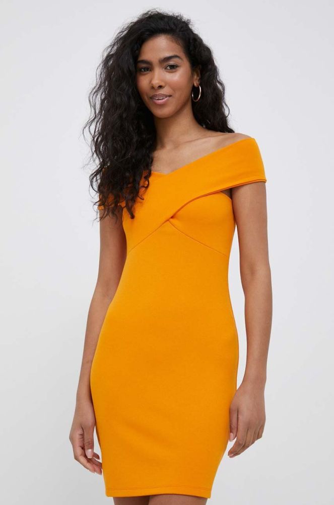 Сукня Sisley колір помаранчевий mini облягаюча