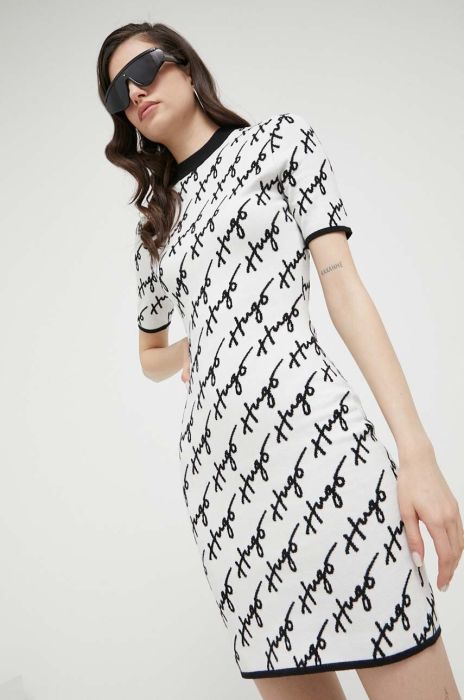 Сукня з домішкою вовни HUGO колір білий mini облягаюча
