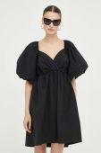 Сукня Gestuz колір чорний mini розкльошена