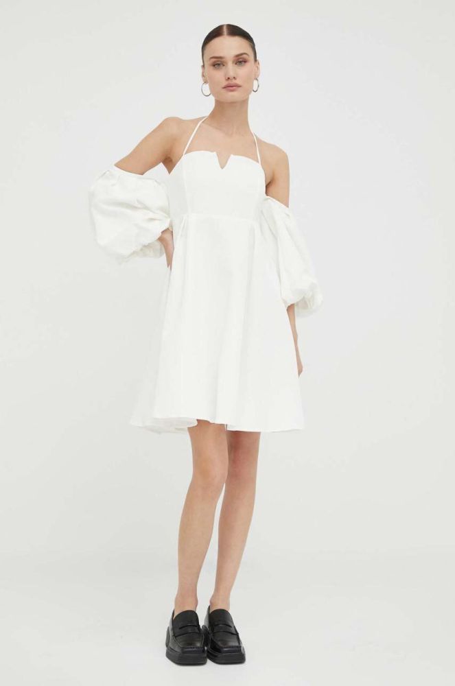 Сукня Gestuz колір білий mini розкльошена