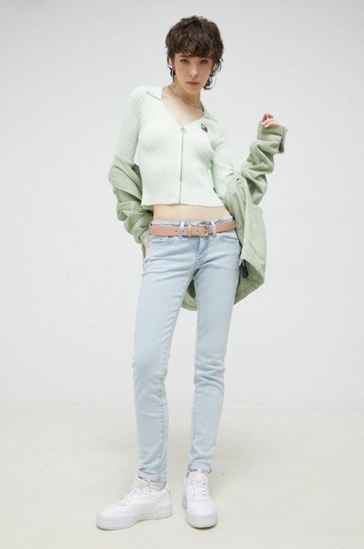 Джемпер Tommy Jeans жіночий колір зелений легкий фото 2