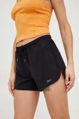 Шорти для тренувань Reebok Athlete жіночі колір чорний однотонні середня посадка