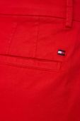 Шорти Tommy Hilfiger жіночі колір червоний однотонні середня посадка