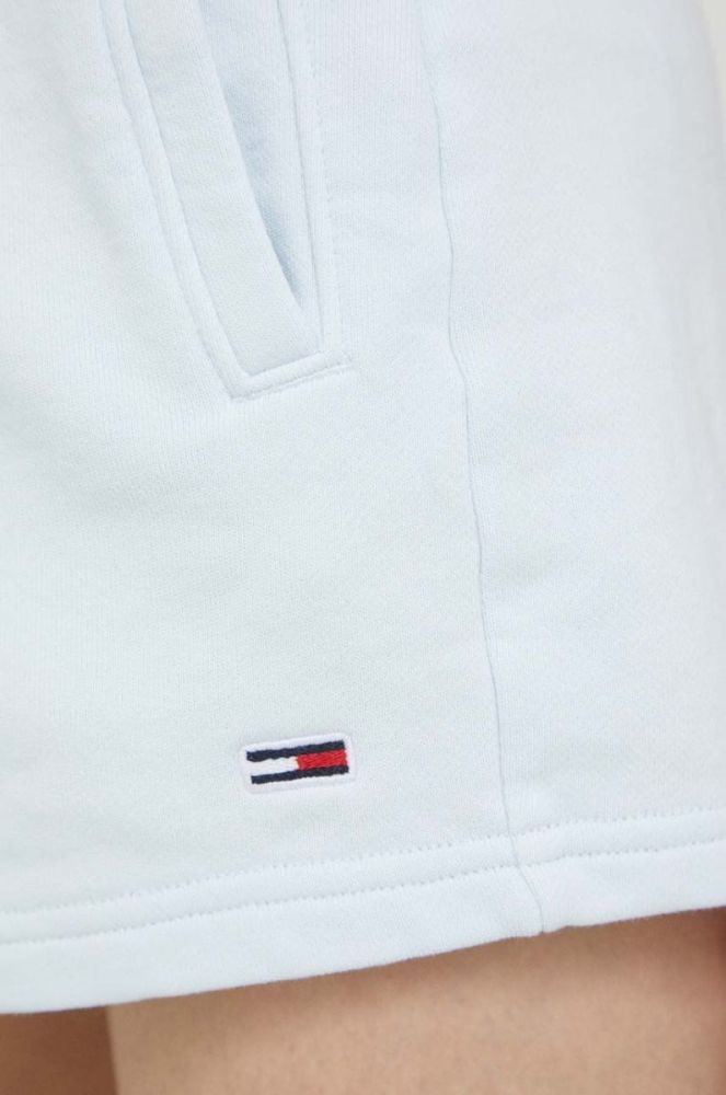 Бавовняні шорти Tommy Jeans однотонні висока посадка колір блакитний (2991165) фото 4