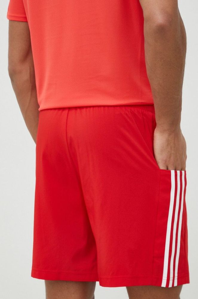 Шорти для тренувань adidas Essentials Chelsea колір червоний фото 3