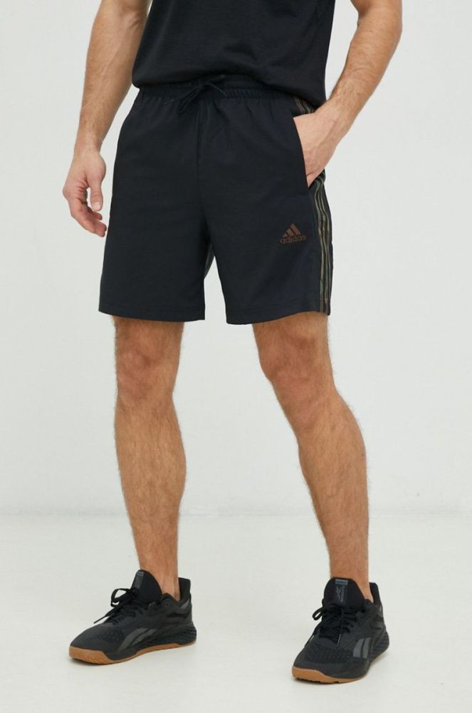 Шорти для тренувань adidas Essentials Chelsea Чоловічі колір чорний фото 5