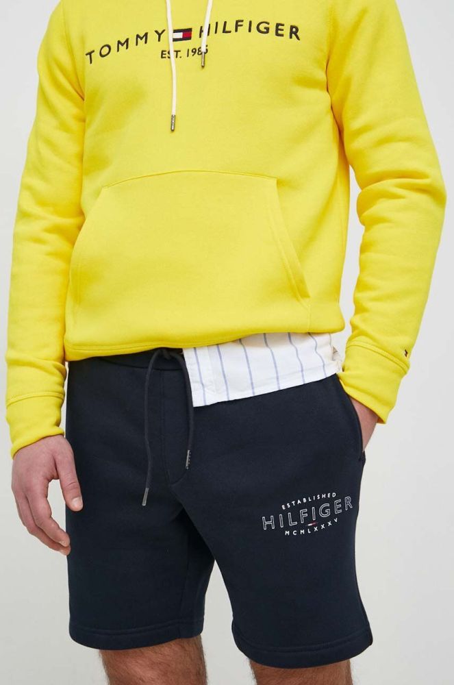 Шорти Tommy Hilfiger чоловічі колір синій (3058755)