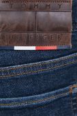 Джинсові шорти Tommy Hilfiger чоловічі колір синій (3113933)