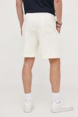 Бавовняні шорти Lyle & Scott колір бежевий