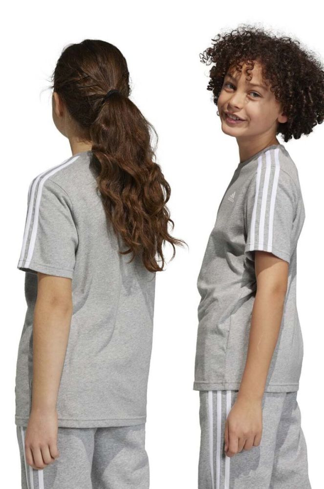 Дитяча футболка adidas U 3S колір сірий однотонна фото 5