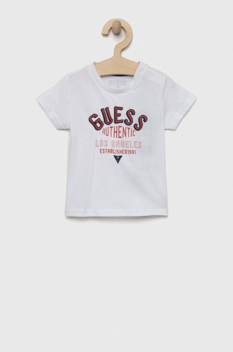 Бавовняна футболка для немовлят Guess колір білий з принтом (2902642)
