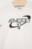 Дитяча бавовняна футболка Guess колір білий з принтом (2962416)