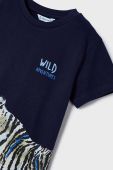 Дитяча бавовняна футболка Mayoral колір синій з принтом (2932329)