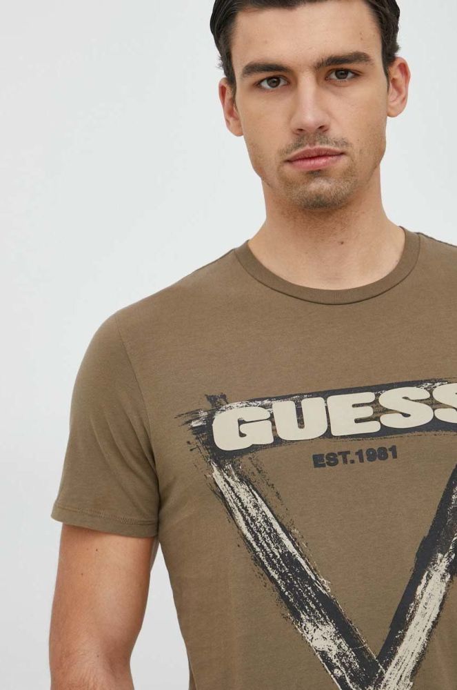 Бавовняна футболка Guess колір зелений з принтом (2871578)