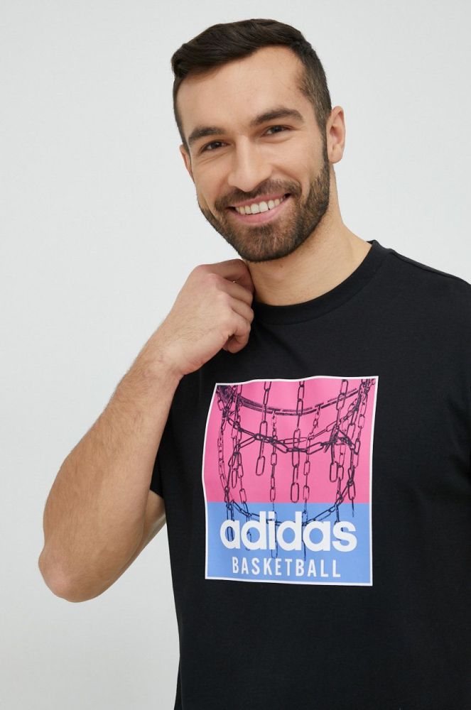 Бавовняна футболка adidas Originals колір чорний з принтом (2880197)