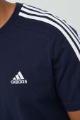 Бавовняна футболка adidas колір синій з аплікацією