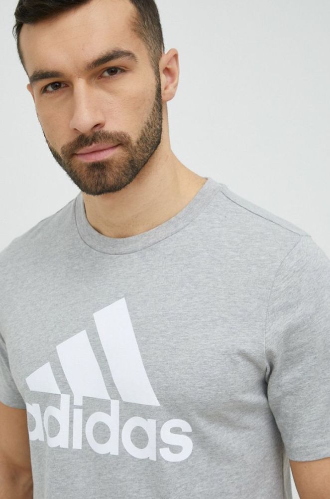 Бавовняна футболка adidas колір сірий з принтом (2934038) фото 4