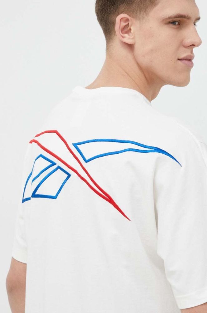 Футболка Reebok Classic чоловічий колір білий з принтом фото 4