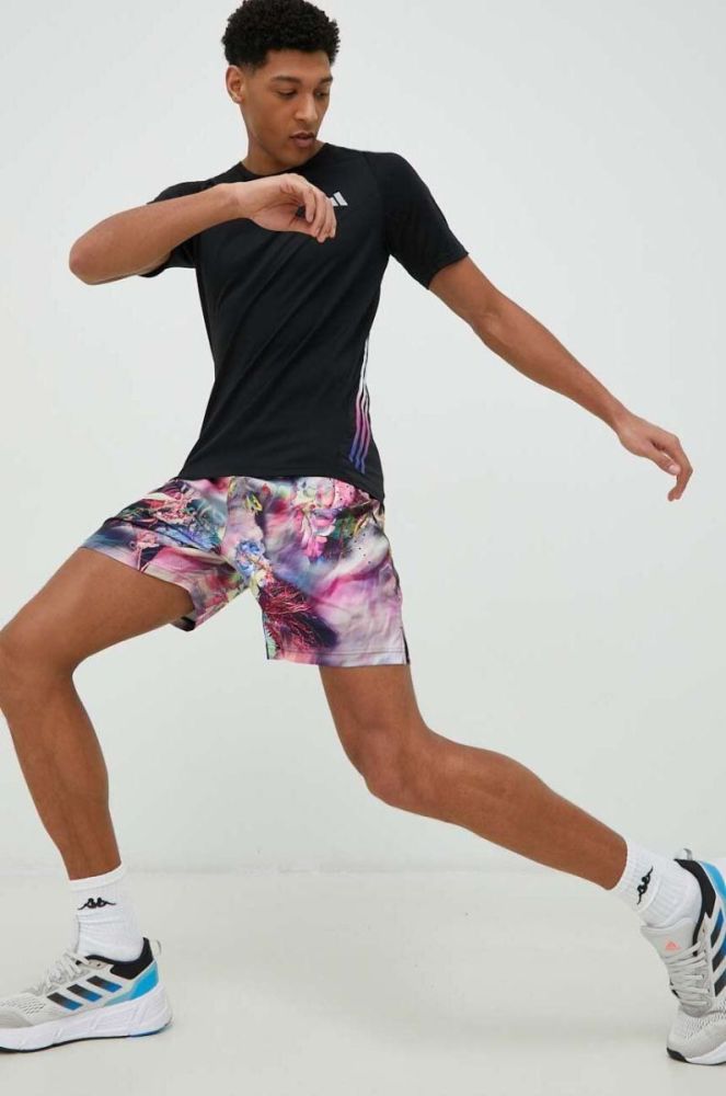 Бігова футболка adidas Performance Run Icons колір чорний з принтом фото 2