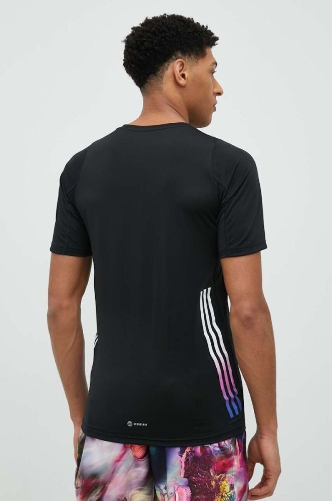 Бігова футболка adidas Performance Run Icons колір чорний з принтом фото 3