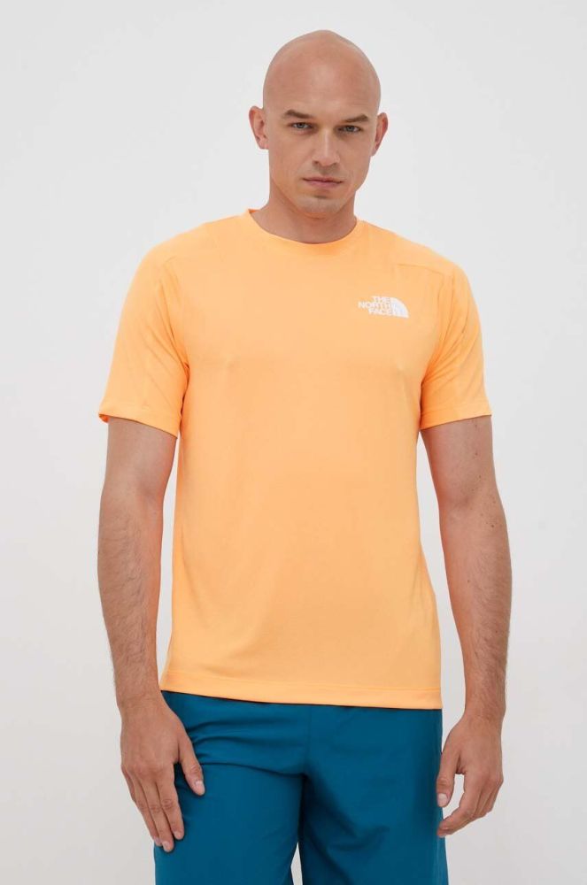Спортивна футболка The North Face Mountain Athletics колір помаранчевий візерунок