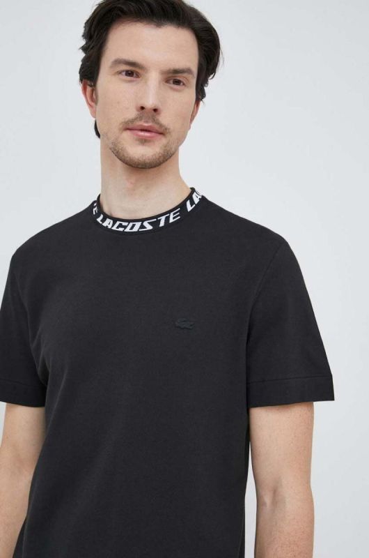 Футболка Lacoste чоловічий колір чорний з аплікацією
