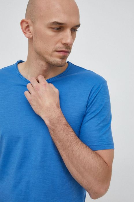 Бавовняна футболка United Colors of Benetton однотонний колір блакитний (2937246)