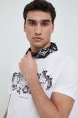 Футболка Armani Exchange чоловічий колір білий з принтом (2958040)