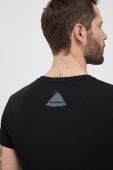 Футболка Mammut Massone Pocket чоловіча колір чорний з принтом