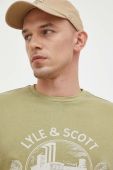 Бавовняна футболка Lyle & Scott колір зелений з принтом