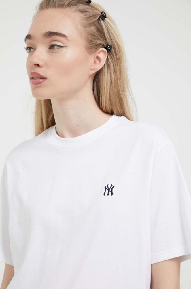 Бавовняна футболка 47brand MLB New York Yankees колір білий з аплікацією фото 7