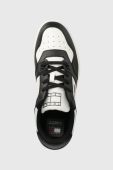 Шкіряні кросівки Tommy Jeans TJM RETRO BASKET ESS колір чорний EM0EM01395 (3690074)