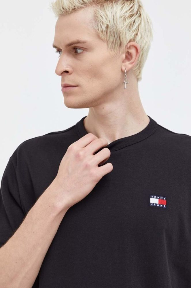 Бавовняна футболка Tommy Jeans чоловічий колір чорний з аплікацією фото 5