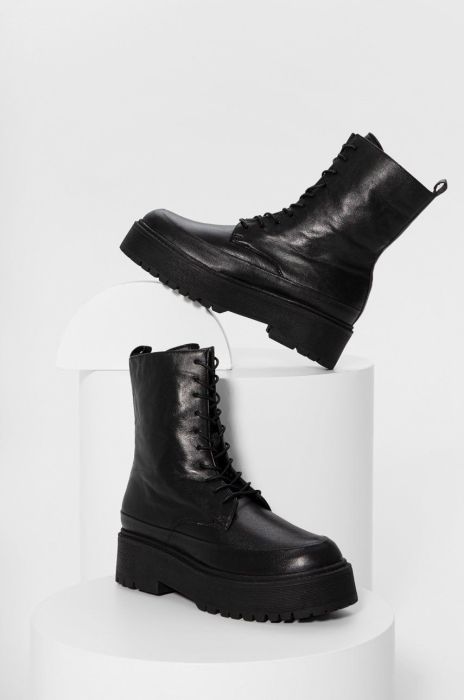 Шкіряні черевики Answear Lab жіночі колір чорний на платформі (2605289) Шкіряні черевики Answear Lab жіночі колір чорний на платформі (2605289)