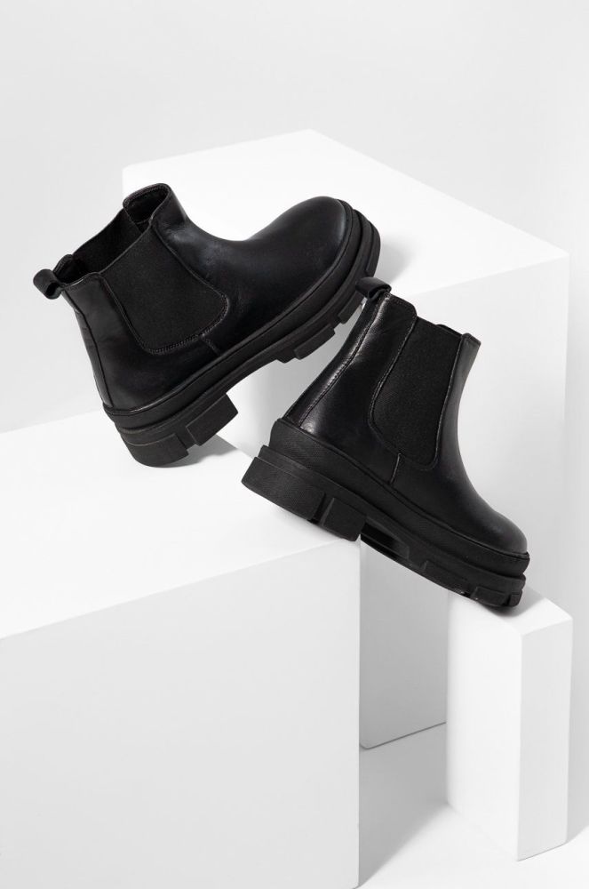 Шкіряні черевики Answear Lab жіночі колір чорний на платформі (2618601)