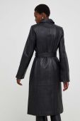 Шкіряний плащ Answear Lab X Лімітована колекція NO SHAME жіночий колір чорний перехідний без застібки