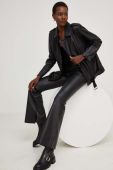 Шкіряна куртка Answear Lab X Лімітована колекція NO SHAME жіноча колір чорний перехідна (3539115)