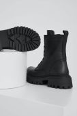 Шкіряні черевики Answear Lab X Лімітована колекція NO SHAME жіночі колір чорний на платформі (3452115)