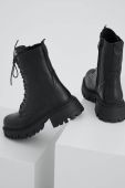 Шкіряні черевики Answear Lab X Лімітована колекція NO SHAME жіночі колір чорний на платформі (3452139)