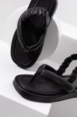Шкіряні сандалі Answear Lab жіночі колір чорний (2149843)