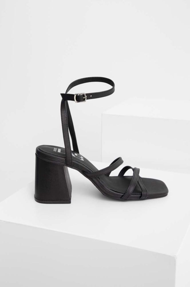 Шкіряні сандалі Answear Lab колір чорний (3065808)