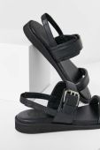 Шкіряні сандалі Answear Lab жіночі колір чорний (3054739)