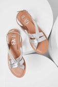 Шкіряні сандалі Answear Lab жіночі колір срібний (3251685)