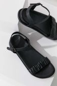 Шкіряні сандалі Answear Lab жіночі колір чорний (3054835)